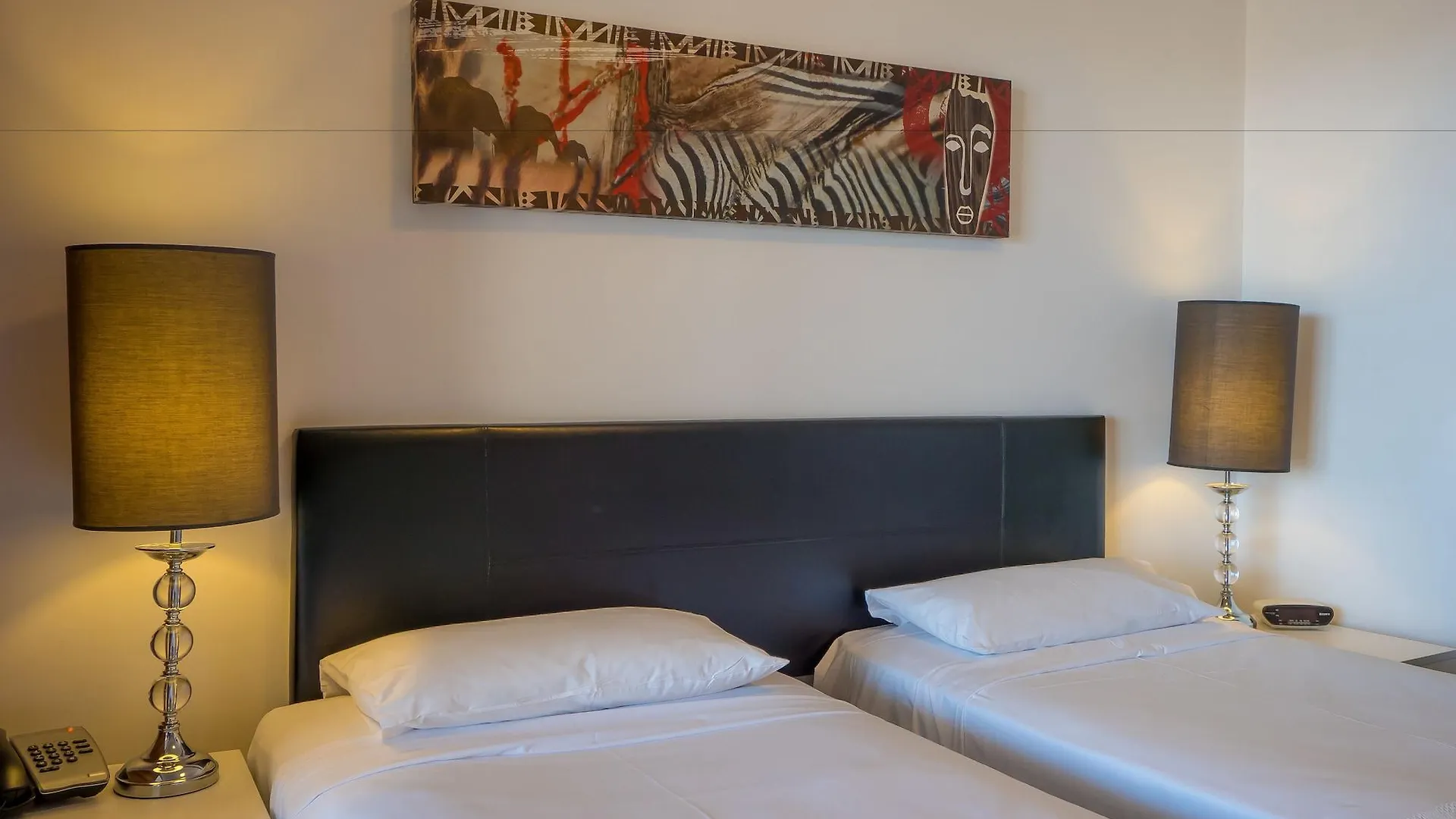 Broadbeach Savannah Resort